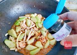虾仁丝瓜炒白玉菇的做法图解11