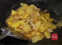 土豆烧五花肉的做法图解12