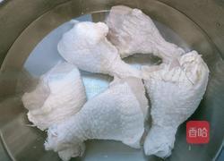 柠檬手撕鸡腿的做法图解1