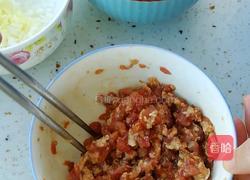 猪肉胡萝卜馅的做法图解2