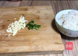 酸豇豆蛋炒饭的做法图解2