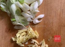 豆角蒸面条的做法图解2