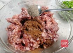 鲜肉元宝大馄饨的做法图解5