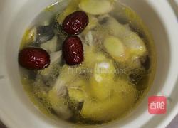 小赵同学暖胃鸡汤的做法图解2