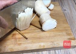 麻辣菊花菇的做法图解1