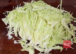 包菜鸡蛋炒粉丝的做法图解2