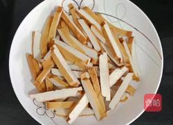芹菜香干炒肉丝的做法图解3
