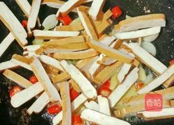 芹菜香干炒肉丝的做法图解8