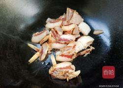 回锅肉炒白萝卜的做法图解5