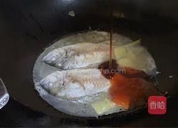 酱香鲫鱼的做法图解6
