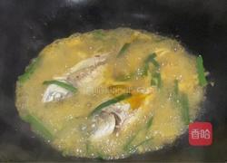 酱香鲫鱼的做法图解11