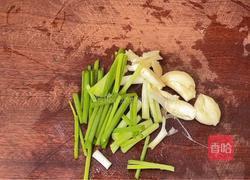 豆芽炒肉丝的做法图解2