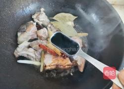 排骨土豆炖豆角的做法图解7