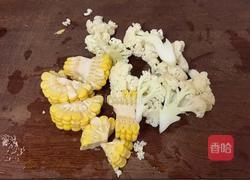 麻辣炒泡面的做法图解2