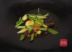 麻辣炒泡面的做法图解8