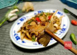 蘑菇炒五花肉的做法图解11