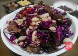 花生百合拌甘蓝的做法图解4