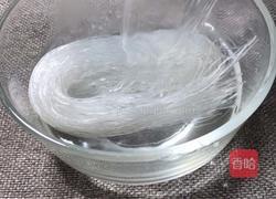 猪肝粉丝砂锅煲的做法图解3