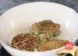 鲜虾韭菜饼的做法图解7