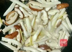 菌菇鸡蛋面的做法图解7