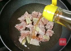 玉米萝卜排骨汤的做法图解3