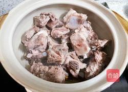 板栗排骨煲的做法图解6