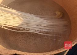 青菜肉丝汤面的做法图解5