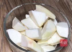 牛肉焖芋头的做法图解2