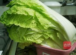 冬天里的酸白菜的做法图解1