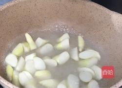 茄子茭白炖肉的做法图解7