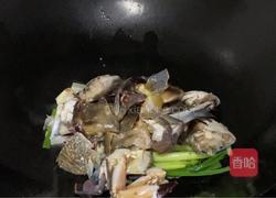 炒螃蟹的做法图解2