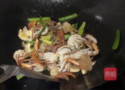 炒螃蟹的做法图解4