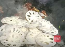 香肠炒藕片的做法图解9