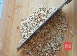 黑芝麻脆的做法图解1