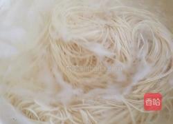 捞面的做法图解2
