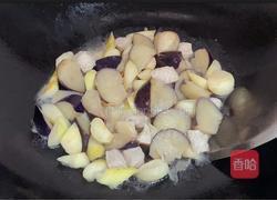 茭白茄子焖肉的做法图解8
