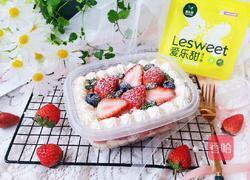 草莓盒子蛋糕的做法图解18