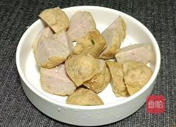 白菜炖肉圆子的做法图解2