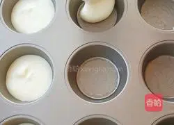 Illustration of how to make chiffon cake 10