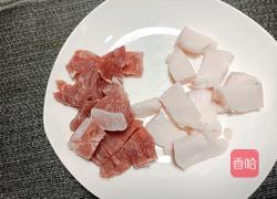 五花肉焖莲藕的做法图解2