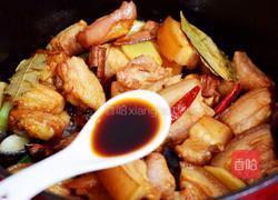 红烧肉炖鹌鹑蛋的做法图解8