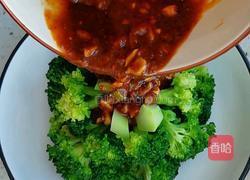 拌西兰花的做法图解4