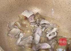 洋葱平菇炒肉的做法图解6