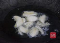 香肠炒西蓝花的做法图解7