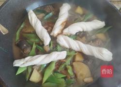 豆角焖花卷的做法图解13