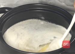 茼蒿肉末小米粥的做法图解4