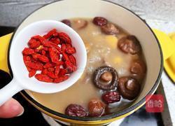 排骨板栗汤的做法图解8