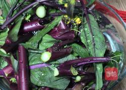 腊肉炒菜苔的做法图解1