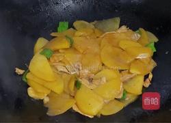 红烧土豆片的做法图解10