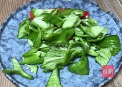 大葱青椒炒肉的做法图解3